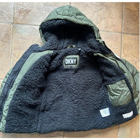 DKNY Olive Green Puffer Jacket Sherpa Lined Hooded Winter Coat - Picture 3 of 6